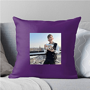 Entertainment Whiz Dan Rhodes Pillows Cover