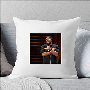 Extra With Edge – Darcy Style Darcy Michael Pillows Cover