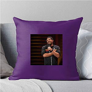 Extra With Edge – Darcy Style Darcy Michael Pillows Cover