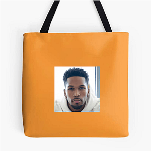 Desmond Drops Hits Desmond Dennis Bags