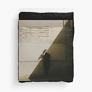 Dominic Fike Classic  Duvet Cover