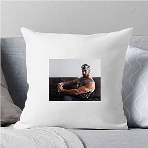 Online Entertainer Dom Mazzetti Pillows Cover