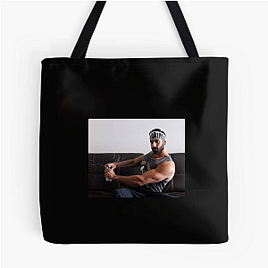 Online Entertainer Dom Mazzetti Bags