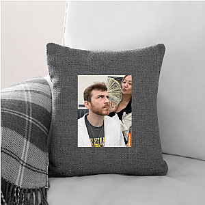 DougDoug The Chaos Engineer Doug Doug Pillows Cover