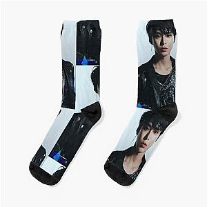 Doyoung Punch Socks