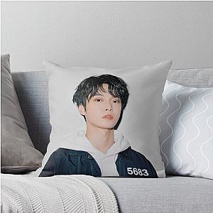 Do young (NCT) Throw Pillow