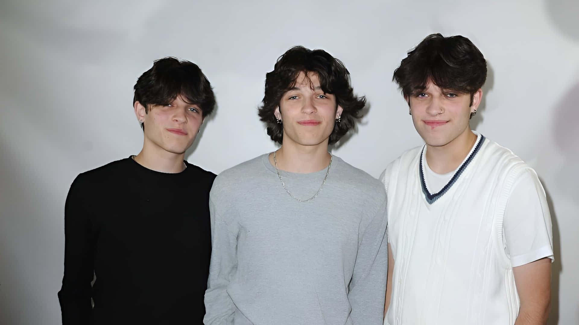 Explore the Best Sturniolo Triplets Merch Shop for Fans!