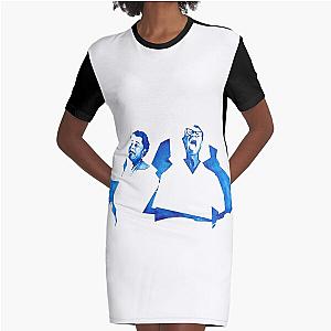 Ella and Louis Graphic T-Shirt Dress