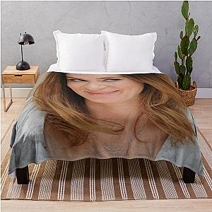 emily blunt cute Throw Blanket