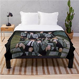 Enhypen Blanket - ENHYPEN Group Photo Throw Blanket RB3107