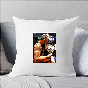 Enzo Amore The Realest Guy In The Room Enzo Amore Pillows Cover