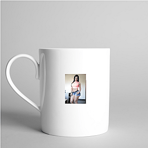 Never Skips Eva Andressa Eva Andressa Mugs