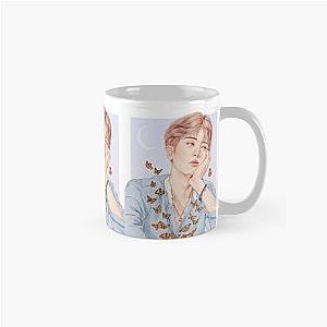 butterfly boy [chanyeol exo] Classic Mug