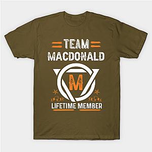 Team macdonald Lifetime Member, Family Name, Surname, Middle name Classic T-shirt TP1002