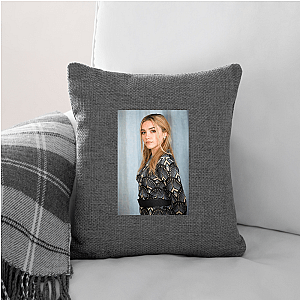 Florence Pugh Beyond The Camera Florence Pugh Pillows Cover