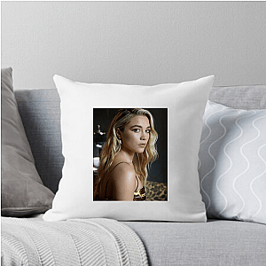 Florence Pugh Scene Stealer Extraordinaire Florence Pugh Pillows Cover