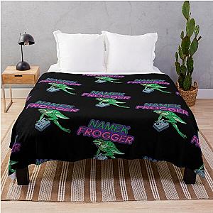 Namek Frogger  Throw Blanket