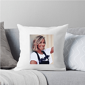 Gabbie Hanna Singer Writer Icon Gabbie Hanna Pillows Cover