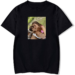 Grace with Attitude – Moura Style Gabriela Moura T-Shirts