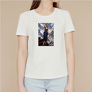She Moves Like a Thought Gemma Chan T-Shirts