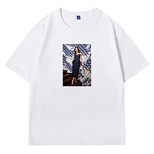 She Moves Like a Thought Gemma Chan T-Shirts