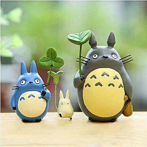 Ghibli Totoro With Leaf Action Figures Toys