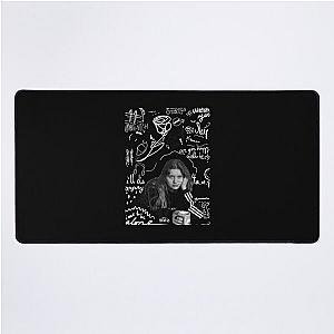 Girl in red  Songs Classic . Desk Mat