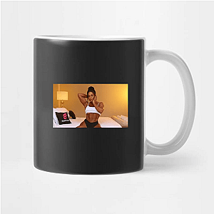 Viral Workout Figure Gracyanne Barbosa Mugs