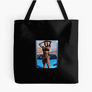 Bodybuilding Powerhouse Gracyanne Barbosa Bags