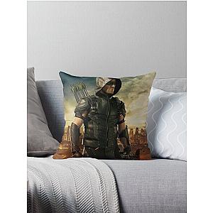 Arrow Season 4 - Green Arrow - Oliver Queen - Stephen Amell Throw Pillow