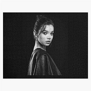 Hailee Steinfeld Jigsaw Puzzle