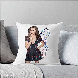 Hailee Steinfeld Throw Pillow