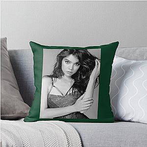 Hailee Steinfeld - Black and White Throw Pillow