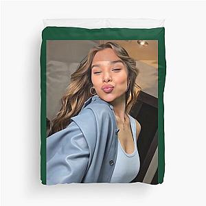 Hailee Steinfeld Gift For Boyfriend Lover Duvet Cover