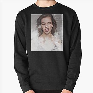 Hailee Steinfeld Pullover Sweatshirt