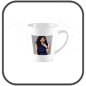Hailee Steinfeld Mugs