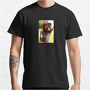 Hailey Welch Its Just A Vibe Haliey Welch T-Shirts