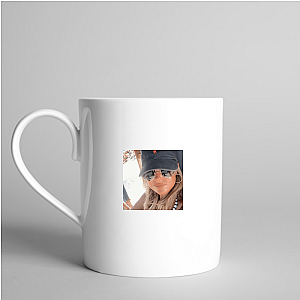 Hailey Welch Making Me Laugh Daily Haliey Welch Mugs