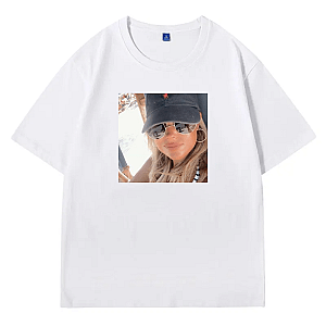 Hailey Welch Making Me Laugh Daily Haliey Welch T-Shirts