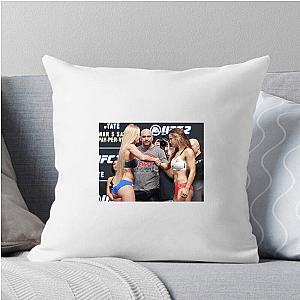 No Quit in Holly Holly Holm Pillows Cover