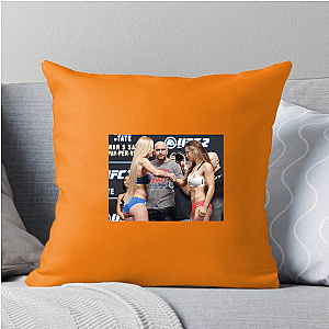 No Quit in Holly Holly Holm Pillows Cover