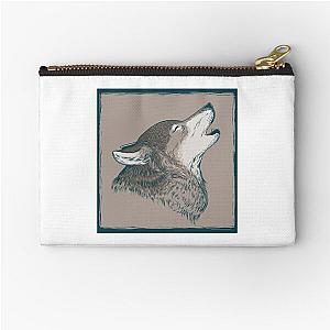 Wolf howling at night Zipper Pouch