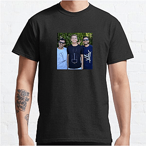 Viral Experiment Creators How Ridiculous T-Shirts