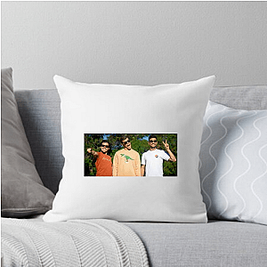 Trick Shot Innovators How Ridiculous Pillows Cover