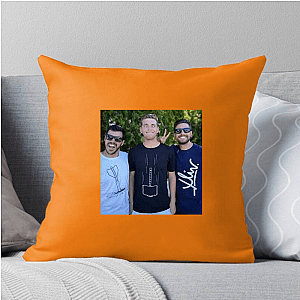 Viral Experiment Creators How Ridiculous Pillows Cover