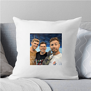 High Impact Content Makers How Ridiculous Pillows Cover