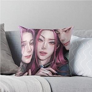 Huntrix Looks Throw Pillow