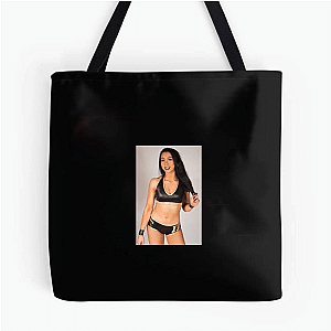 Women’s Division Talent Indi Hartwell Bags