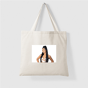 Rising Star Indi Hartwell Bags