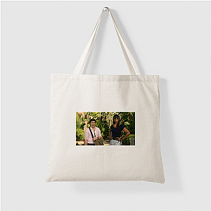 Inventing Anna The Art Of Deception Inventing Anna Bags